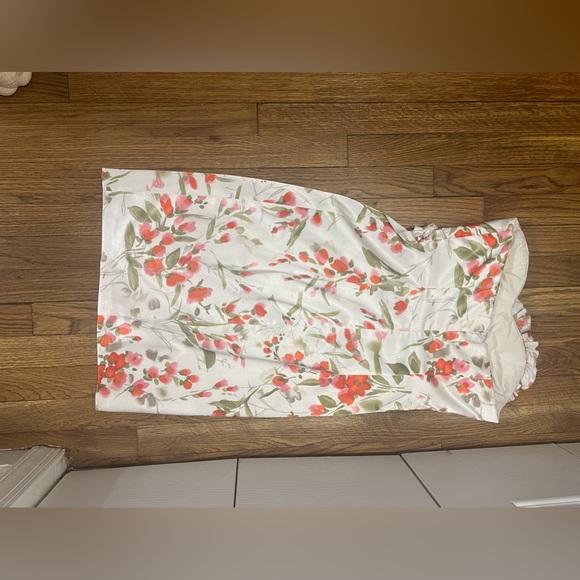 Maggie London Strapless Floral Dress - Picture 8 of 13